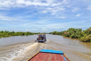 Floating village tour on Tonle Sap
