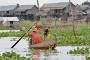 Floating village tour on Tonle Sap