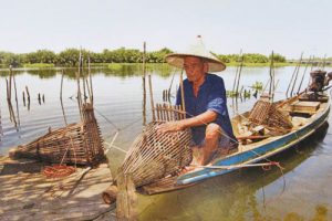 Floating village tour on Tonle Sap