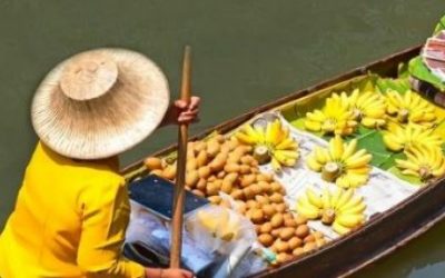 Damnoen Saduak Floating Market